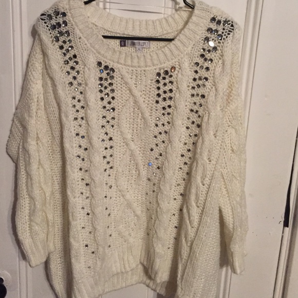Jennifer Lopez super cozy sweater. Worn once.