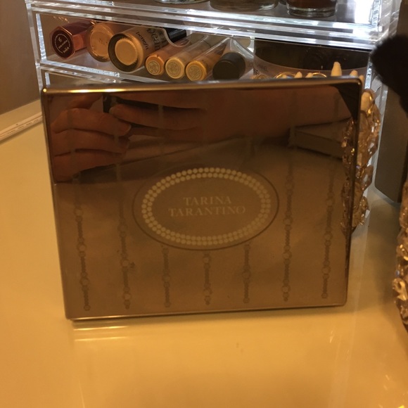 Tarina Tarantino Dollskin Cheek Blush Palette