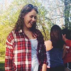 Meet your Posher, Andrea