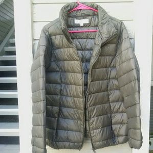 Down jacket olive green