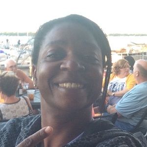 Meet your Posher, Beth