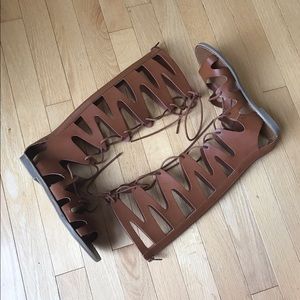 Mossimo Lace Up Gladiators