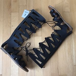 Mossimo Lace Up Gladiators
