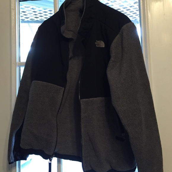 Northface Denali - Picture 1 of 2