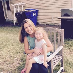 Meet your Posher, Dina