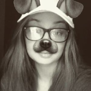 Meet your Posher, Michaela