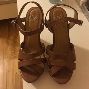 Brown wedges
