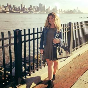 Meet your Posher, Madeline