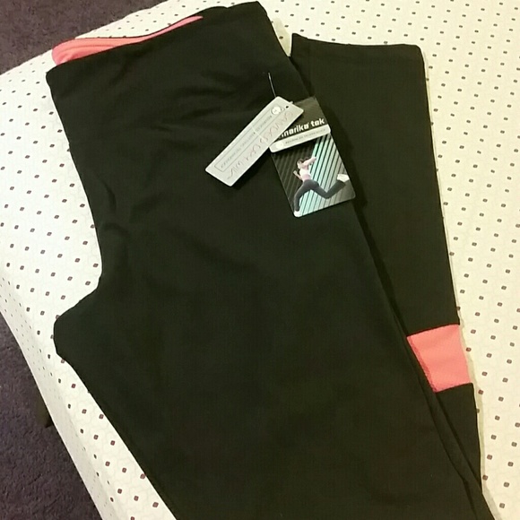 100% Marika Tek Dri Fit Leggings BNWT
