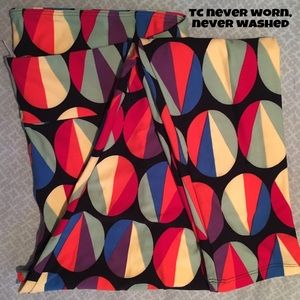 TC Lularoe leggings NEW