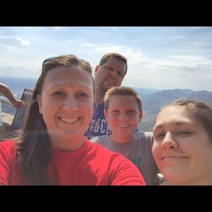 Meet your Posher, Sara