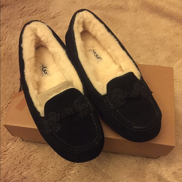 Ugg slippers