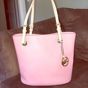 Authentic Michael Kors tote handbag REDUCED