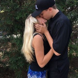 Meet your Posher, Christian