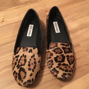 Leopard print flats