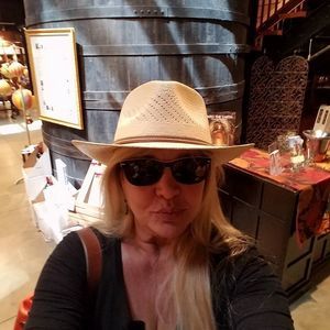 Meet your Posher, Patricia