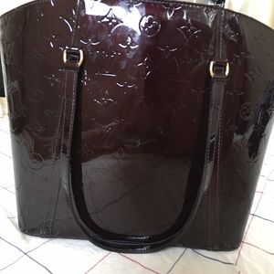 Louis Vuitton Monogram Vernis Avalon MM Bag