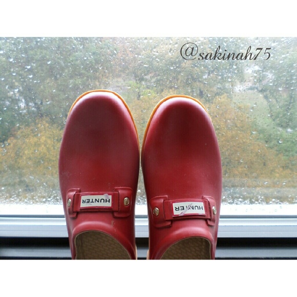 rain clogs