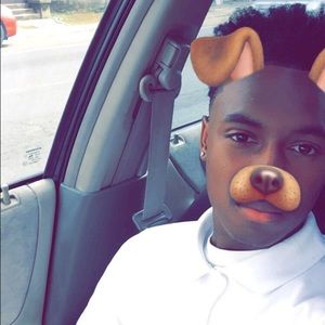 Meet your Posher, Deontre