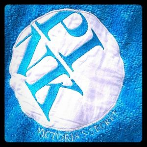 VICTORIA'S SECRET PINK BATH ROBE VERY RARE