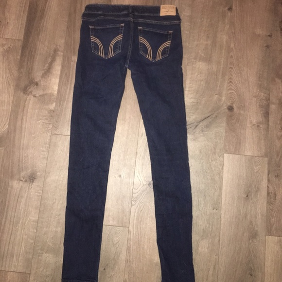 Hollister dark wash skinny jeans Size 5L - Picture 1 of 2