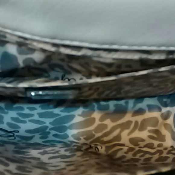 Purse - Picture 3 of 4