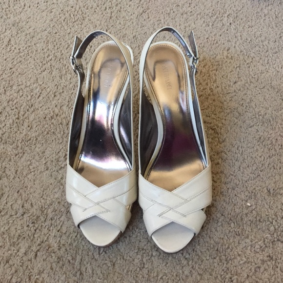 Used ALFANI beige sandals, confortable.