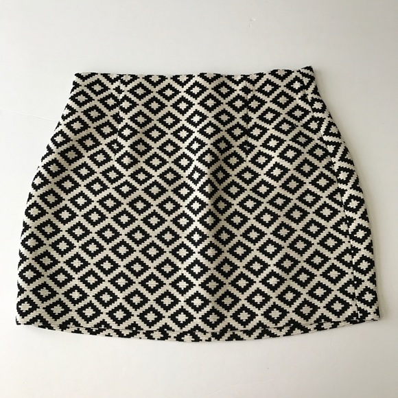 Zara skirt - Picture 4 of 7