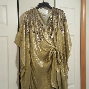 Badgley Mischka wrap grown