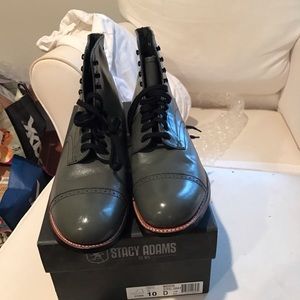 Men's boots