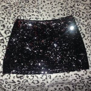 Sequin mini skirt ✨