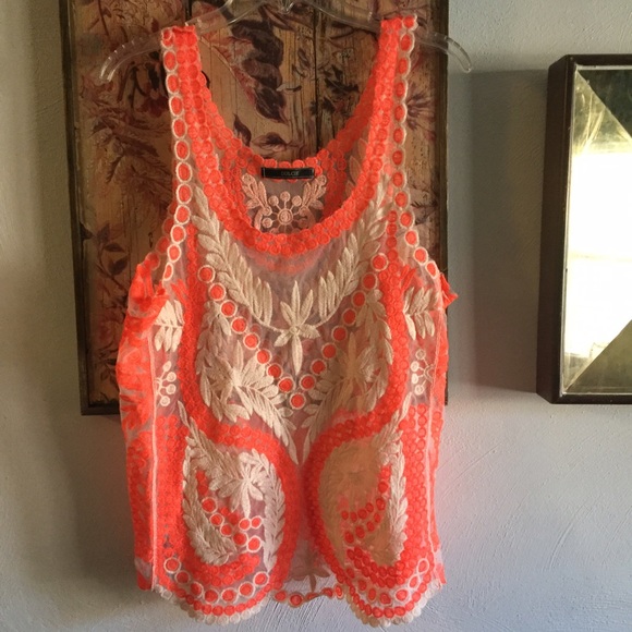 apricot lane Tops - NWOT BO DULCIE Sheer ivory crochet lace tank top M