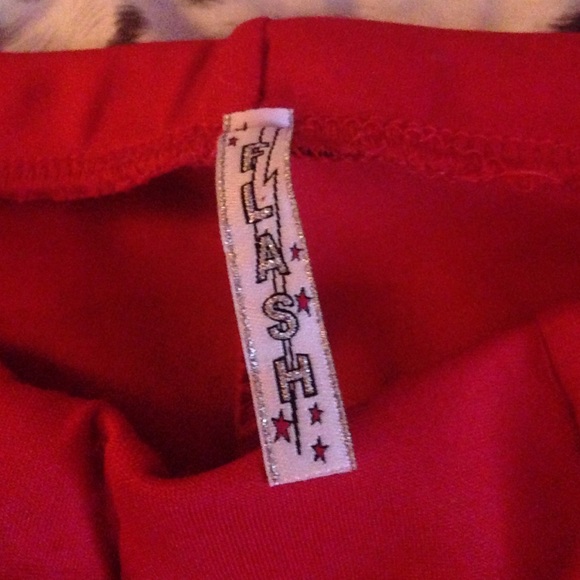 Red high waisted shorts 🚨 - Picture 3 of 3