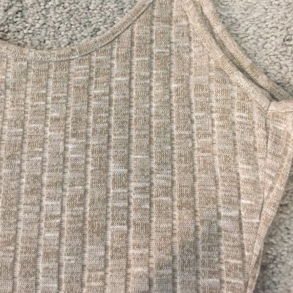 2 NEW bodysuits - Picture 3 of 4