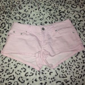Pale pink shorts 💕