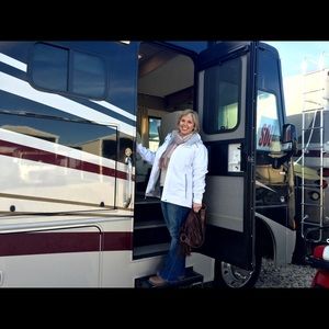 Meet your Posher, Deanna