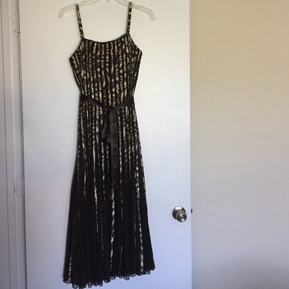 Gently used Sandra Darren, size 12.