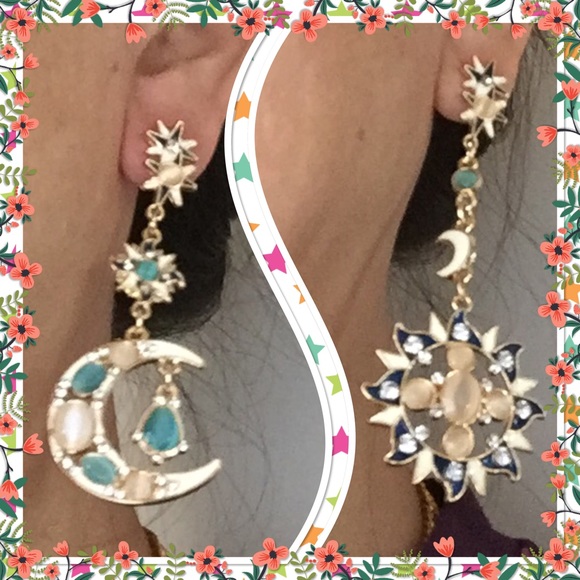 Elegant rhinestone Sun Moon long dangle earrings - Picture 3 of 3