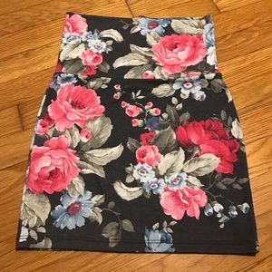 Nollie Floral Bodycon Mini Skirt Size M