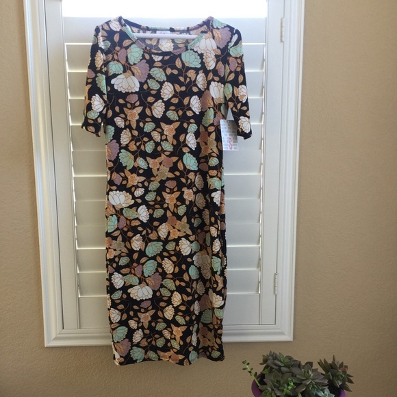 BNWT LuLaRoe Floral Julia Size SMALL