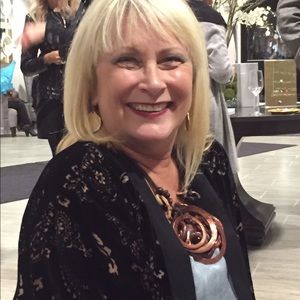 Meet your Posher, Charlene