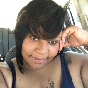 Meet your Posher, Damita