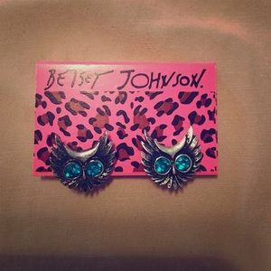 Betsey Johnson Owl earrings