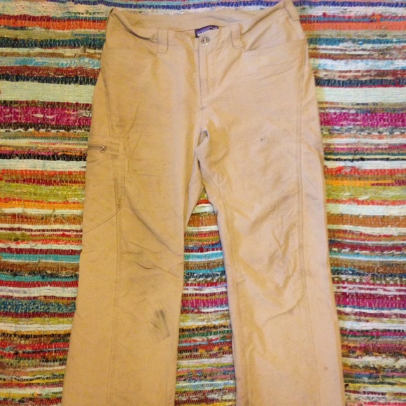 *Price Drop* Patagonia Hiking Pants