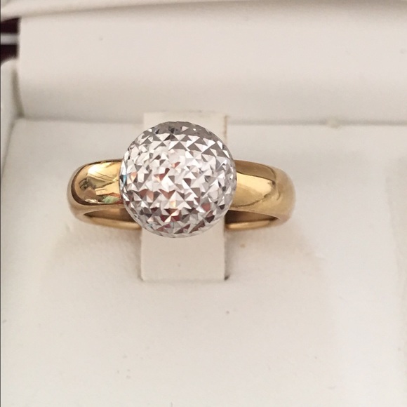 18k white/ gold ring