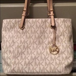 Authentic Michael Kors Jet Set Logo Tote