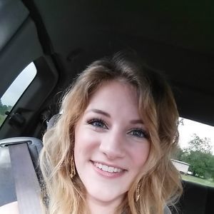 Meet your Posher, Julianne