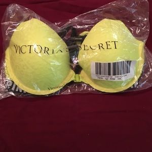 New Victoria Secret Bra 34C