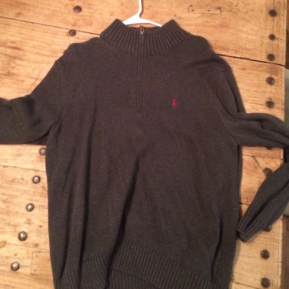 Polo sweater