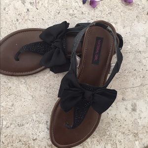 Madden Girl Bow Sandals